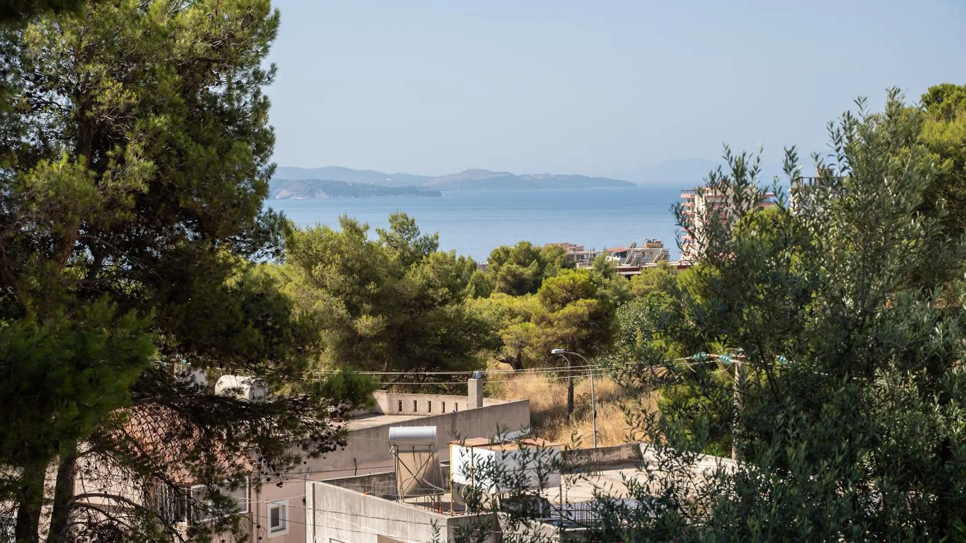 Sunnydream Apartaments Saranda Guest house