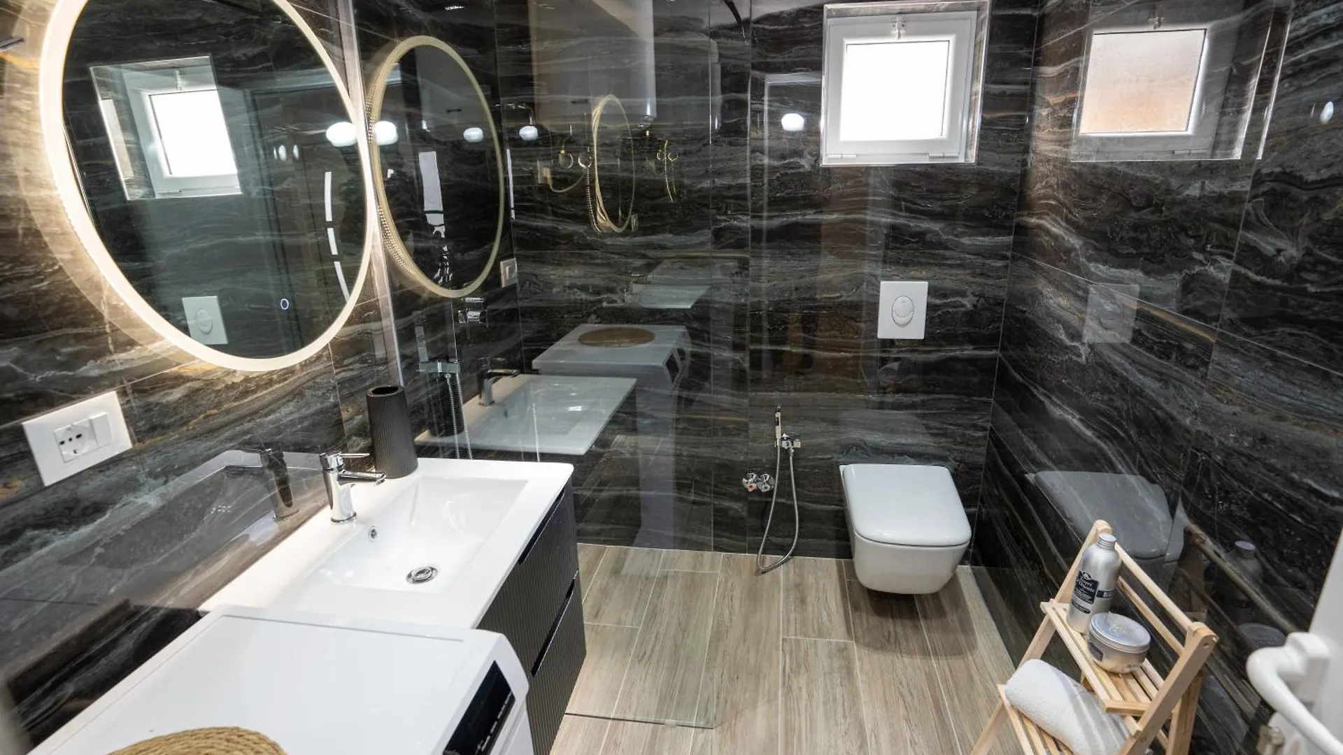 Sunnydream Apartaments Saranda