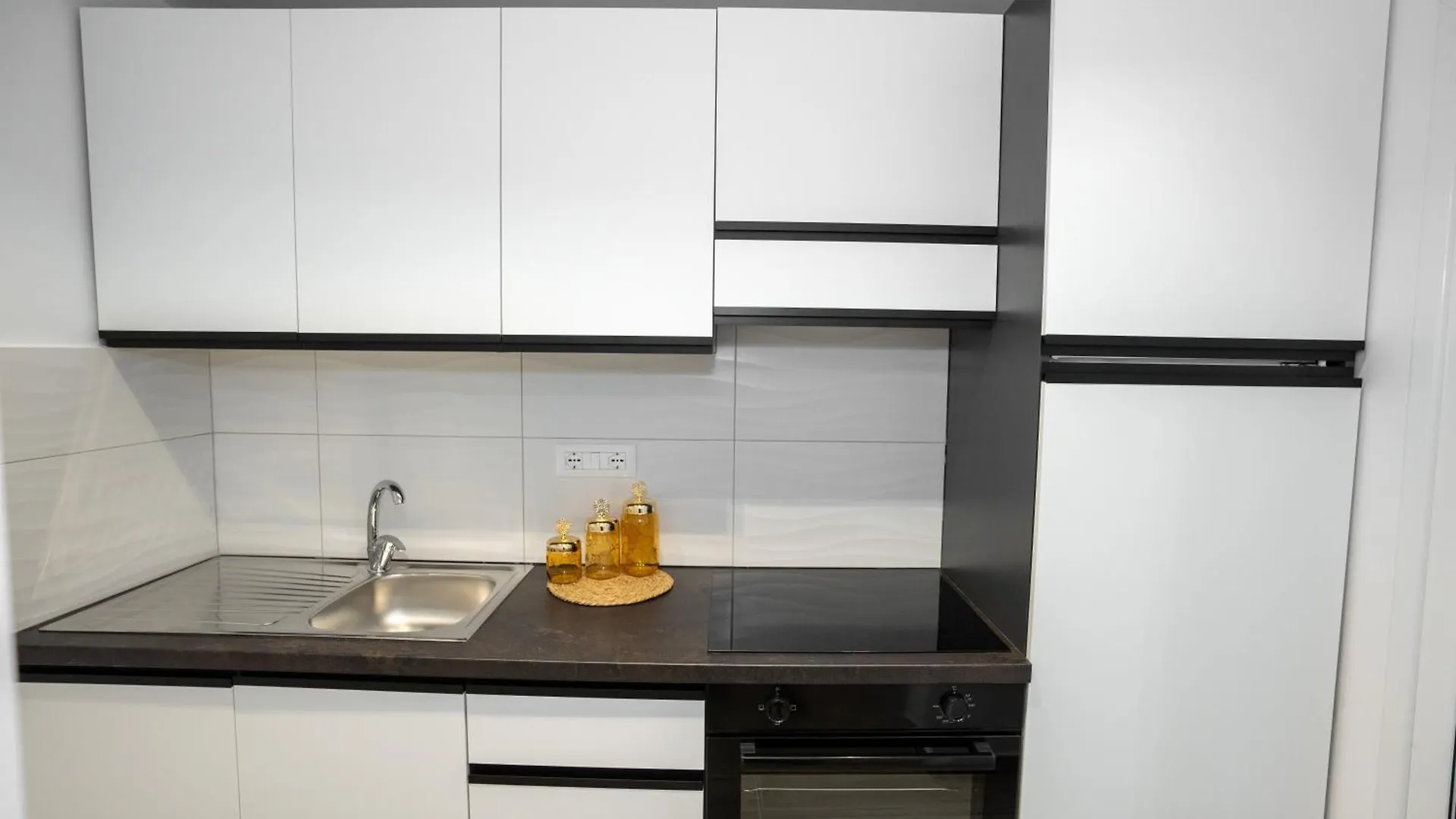 Guest house Sunnydream Apartaments Saranda Albania
